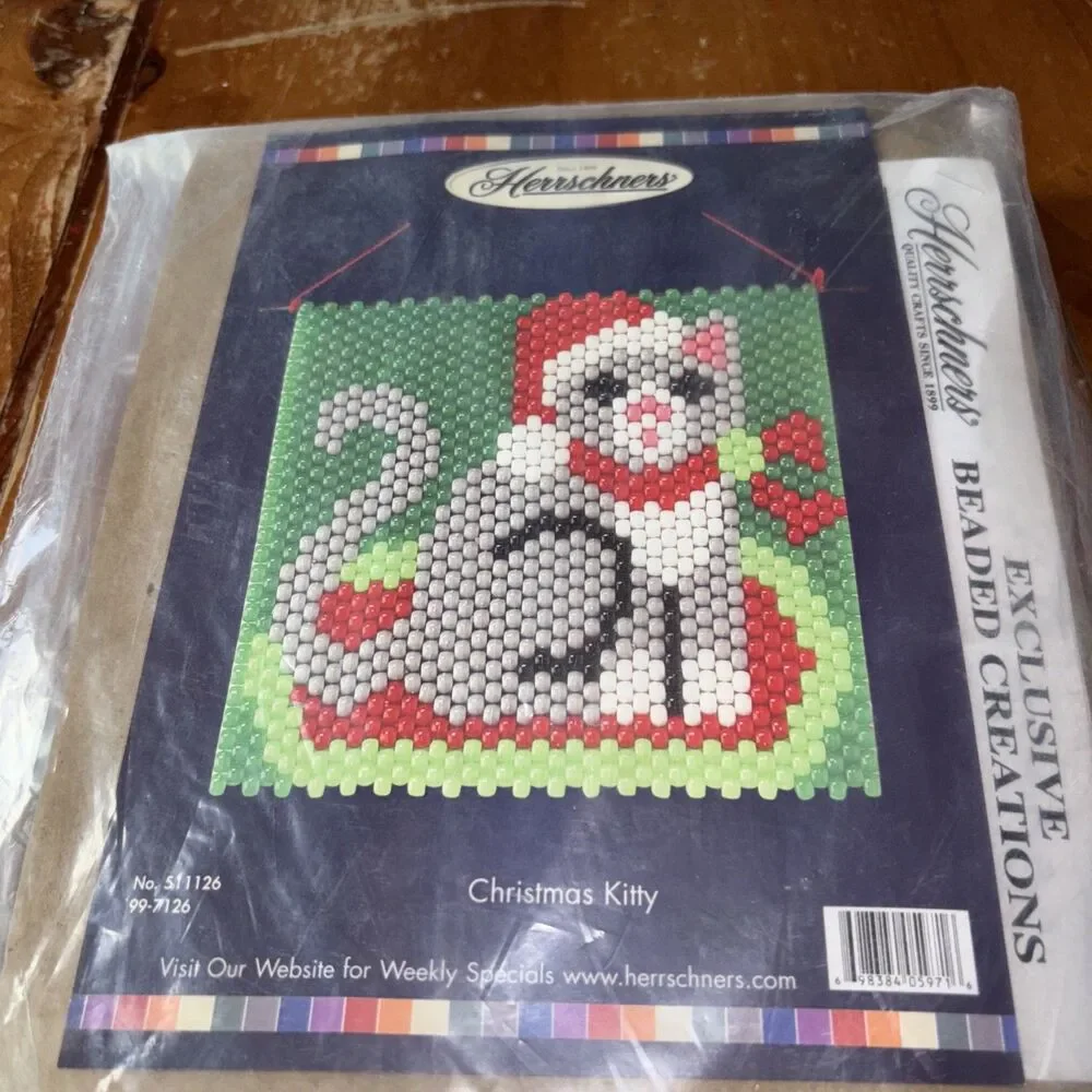 Beadery Kit Beaded Creative Christmas Kitty Winter Time Herrschners Cat Bead